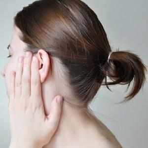 болезни уха у взрослых симптомы и лечение