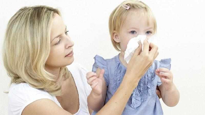 лечение насморка у детей по комаровскому