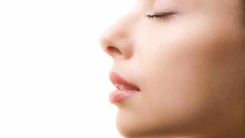причины и лечение корок в носу у взрослых и ребенка