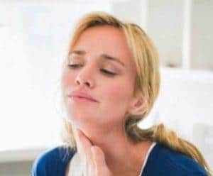 Как обезболить горло при ангине