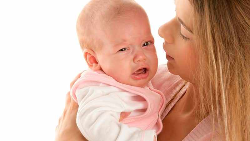 двухмесячный ребенок кашляет и чихает