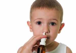 Особенности применения детского Пиносола в нос для лечения